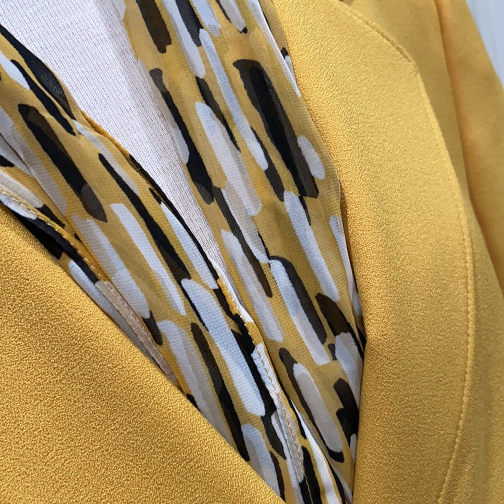 Take charge in this two piece business suit with scarf. - Picture 2 of 7